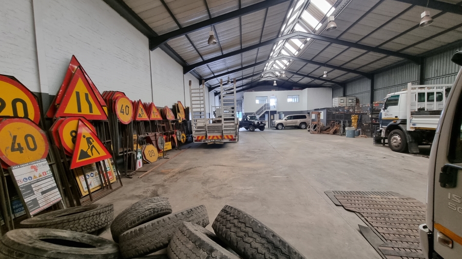 To Let commercial Property for Rent in Okavango Park Western Cape